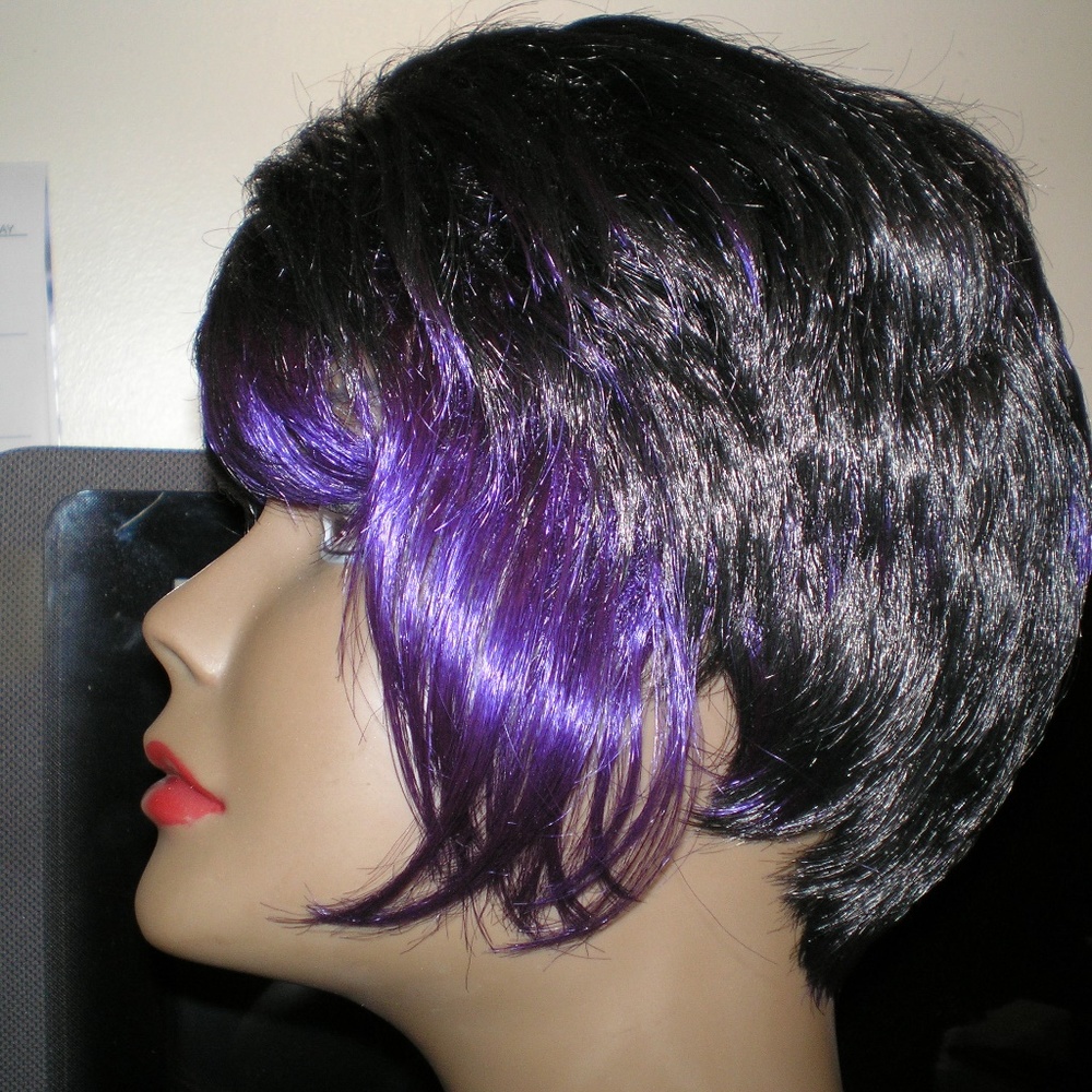 Full Cap Wig - Picture 6 of 7